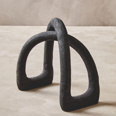 Textured Black Sculpture | Deriva