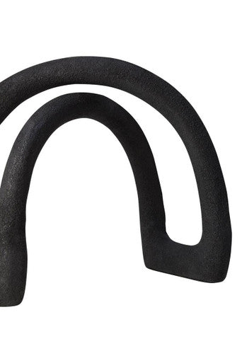 Textured Black Sculpture | Deriva