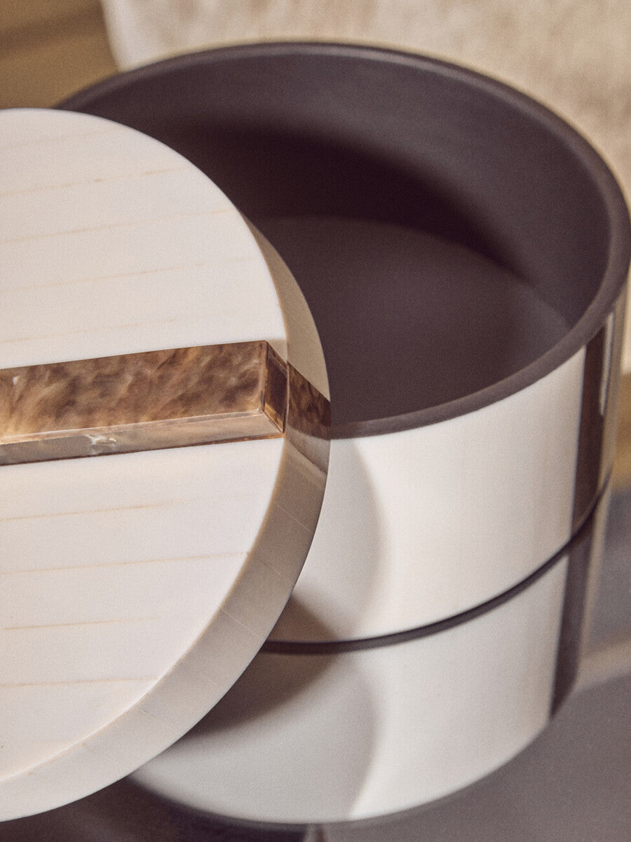 Decio Cream And Brown Small Round Box