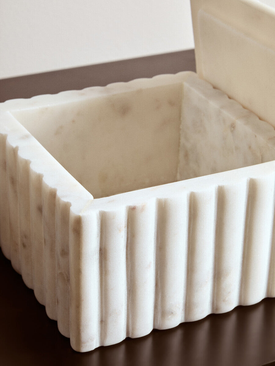 Square White Fluted Marble Box | Savio