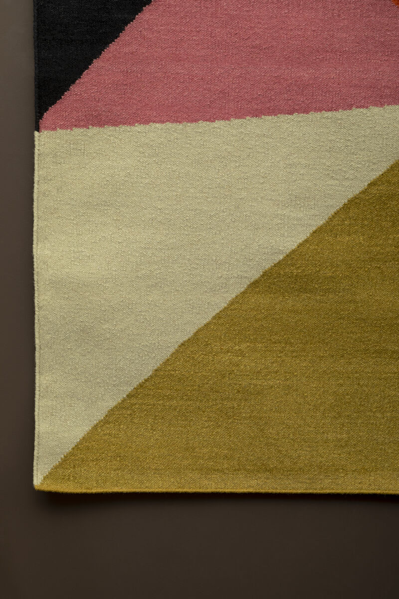 Bosie Villon Rug With Triangular Shapes Design