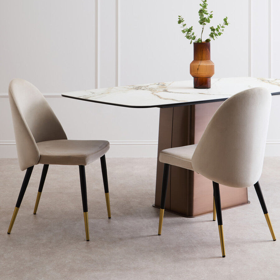 Gilden Dining Chair With Curved Back