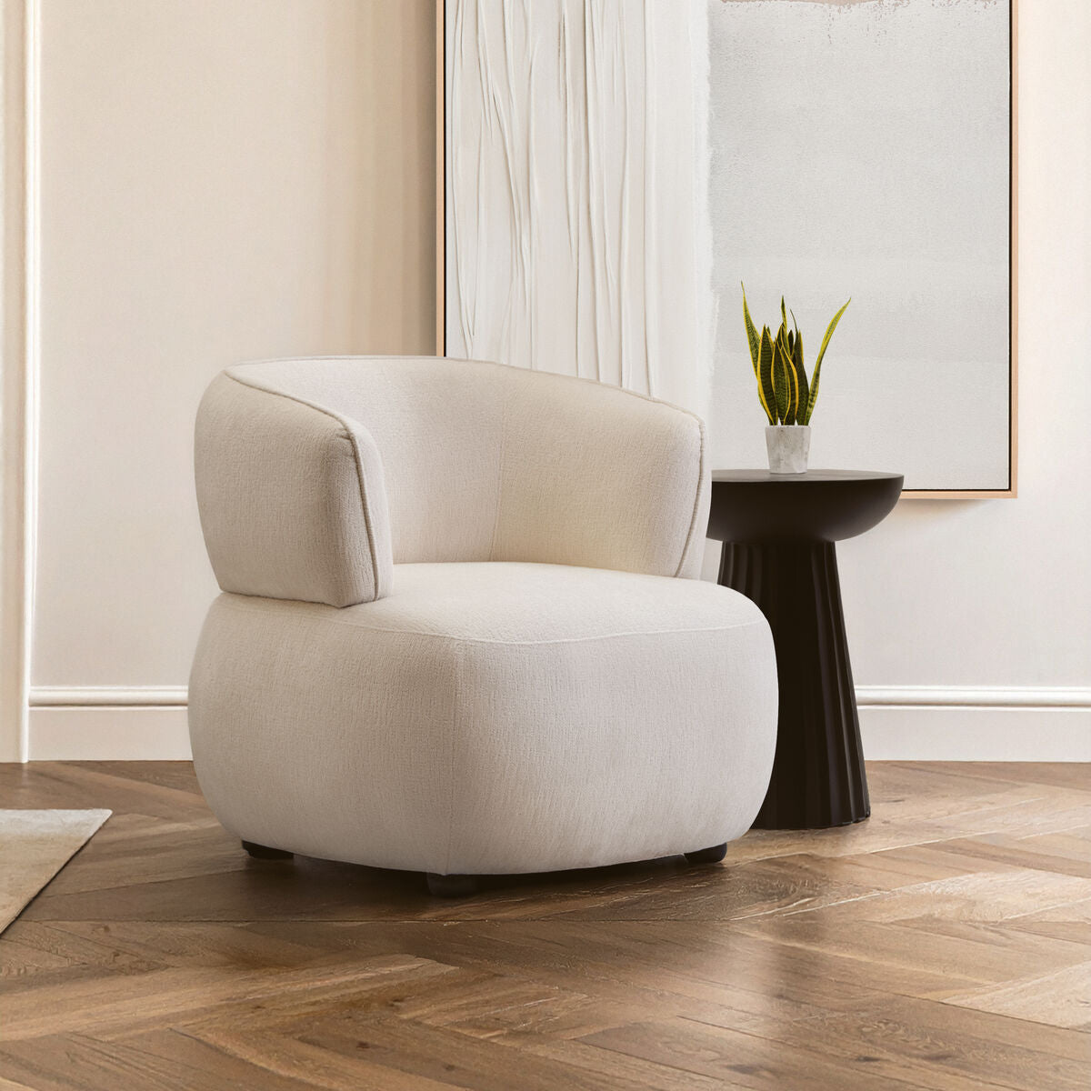 Dasha Ivory Chenille Curved Chair