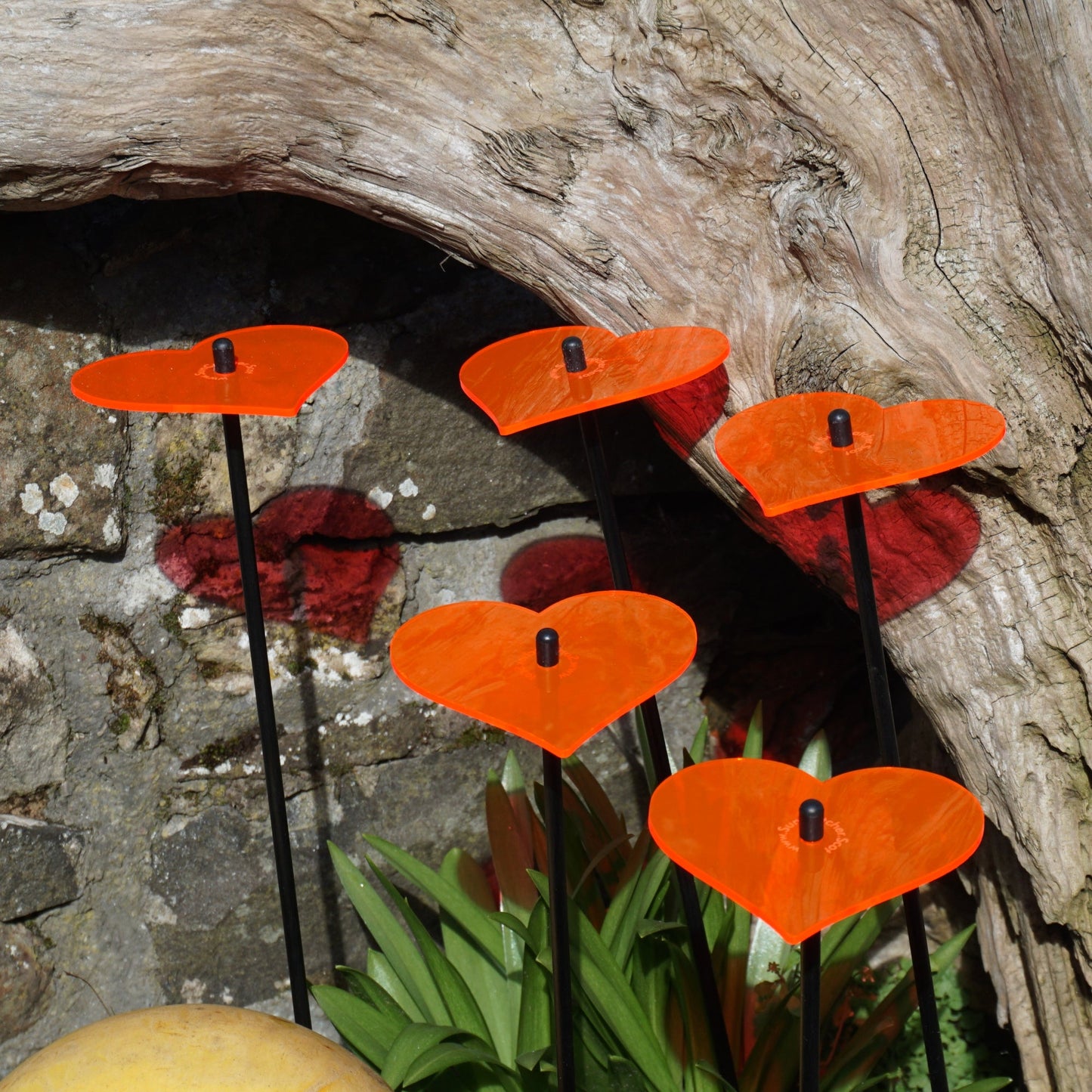 Medium Garden Décor Ornaments Set of 5 'Hearts'