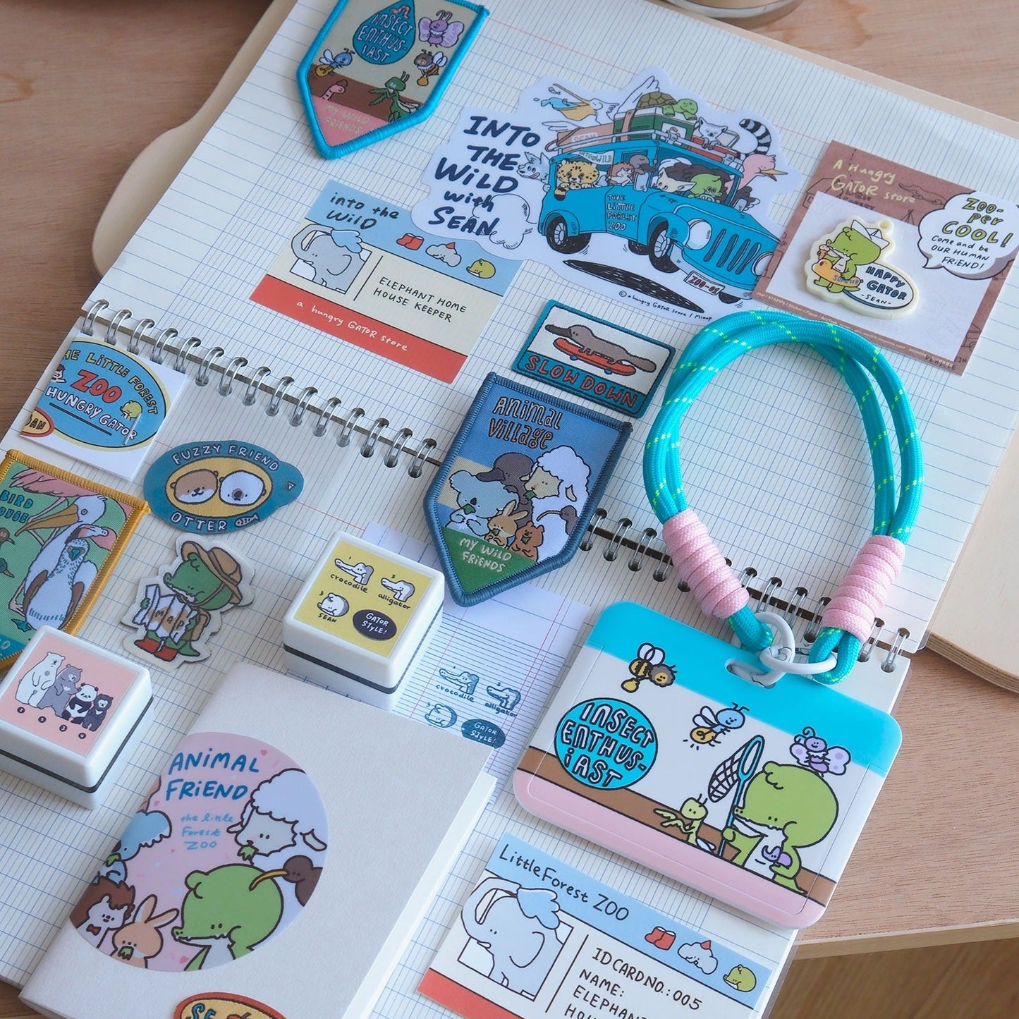 A Gator Life | Bird Insect Embroidery Brooch Badge