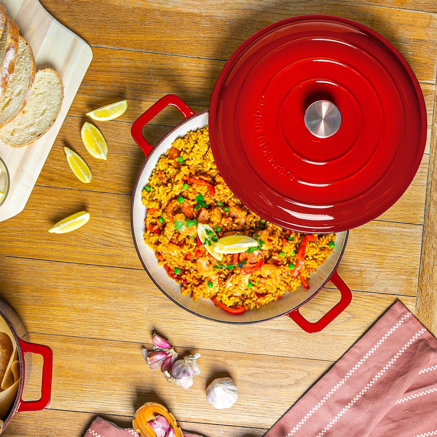 2.3L Red Ombre Cast Iron Shallow Casserole Dish