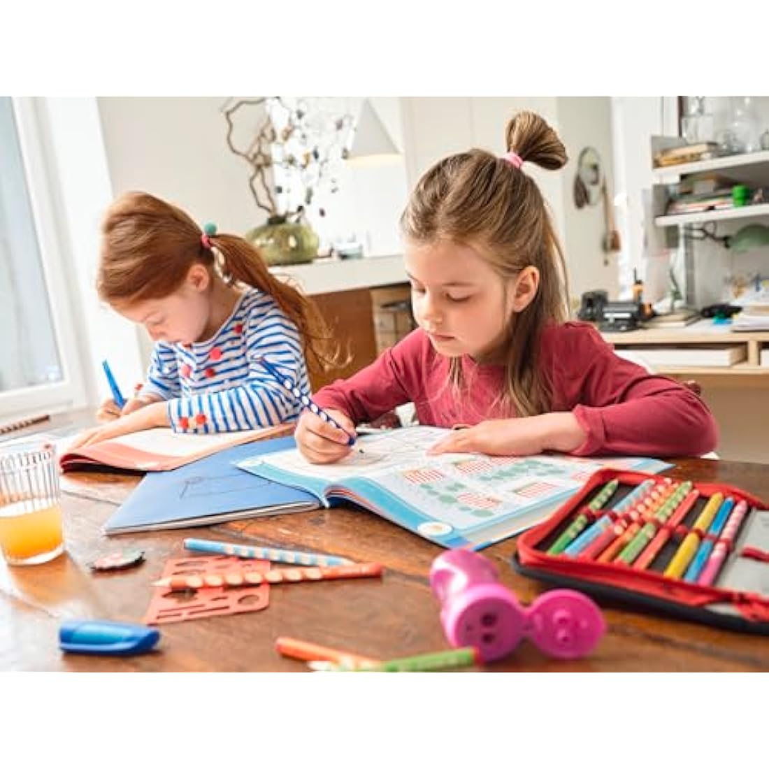 STABILO EASYcolors - Ergonomic Colouring Pencil - Right-Handed - Pack of 24 - Assorted Colours
