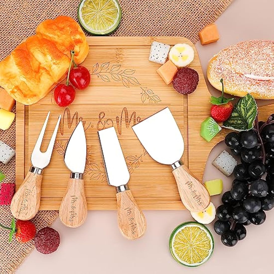 pengtai Wedding Gifts for Couples 2025,Bride Gifts,Newlywed Mr and Mrs Present,Bamboo Serving Board Candle Basket for Husband Wife