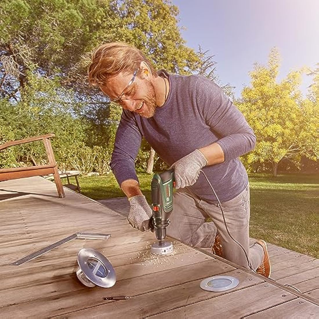 Bosch Home and Garden Electric Hammer Drill UniversalImpact 730 (Precision Drilling in Masonry, Wood and Steel; 730 Watt Motor; in Carrying Case)