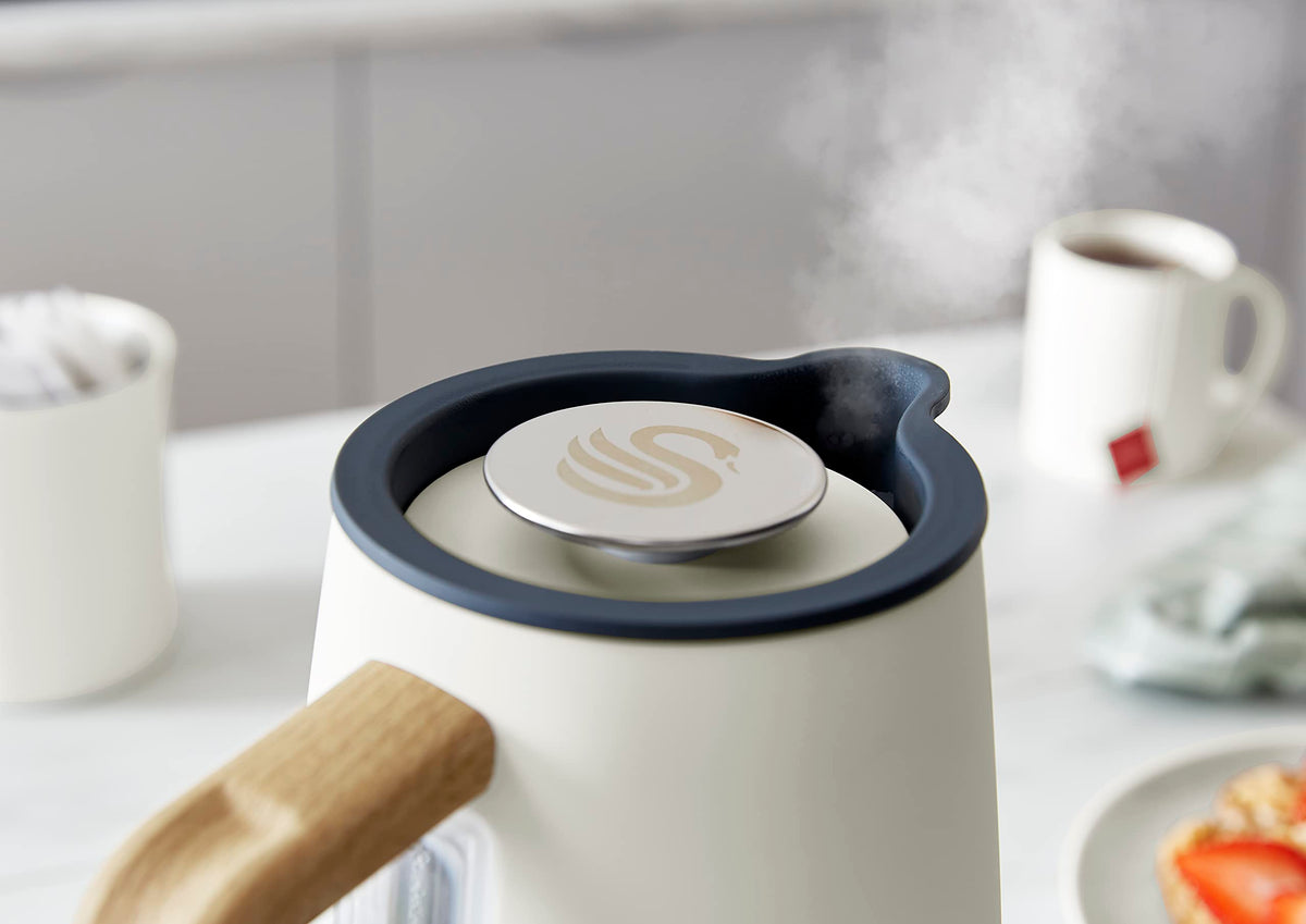 Swan SK14610WHTN Nordic Jug Kettle, Wood Effect, Soft Touch, 1.7L 3KW, Matte Cotton White