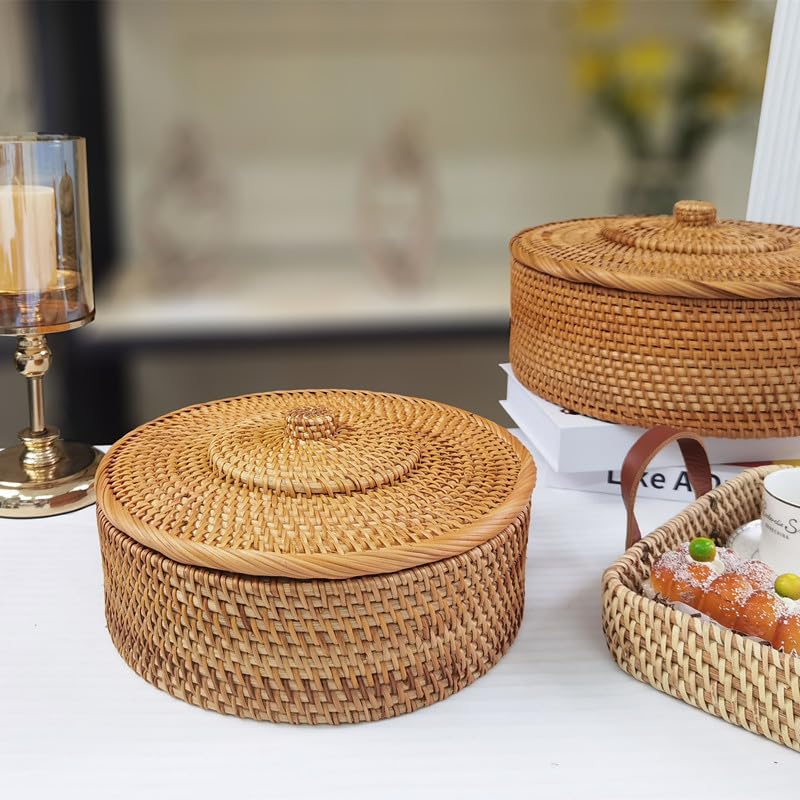 Rattan Basket With Lid, Wicker Basket for Organizing, Hand-Woven Decorative Box for Shlef or Table, Natural