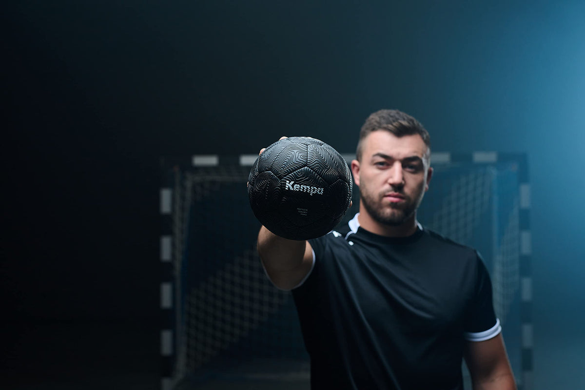 Kempa Spectrum Synergy Primo Black & White Handball Training and Play Ball with Unique 30 Panel Construction - Suitable for All Ages - Black - Size 0