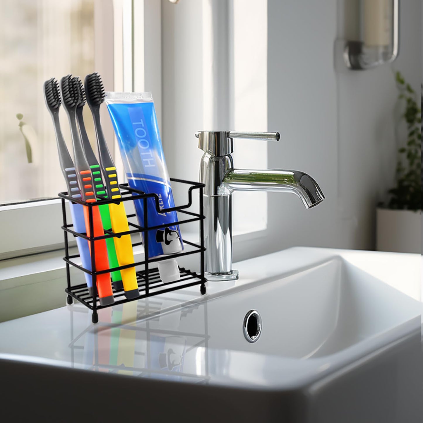 Toothbrush Holders for Bathroom Stainless Metal, Non-Slip Black Toothbrush Holder, Mould-Proof Tooth Brush Holder, Bathroom Toothbrush Holder