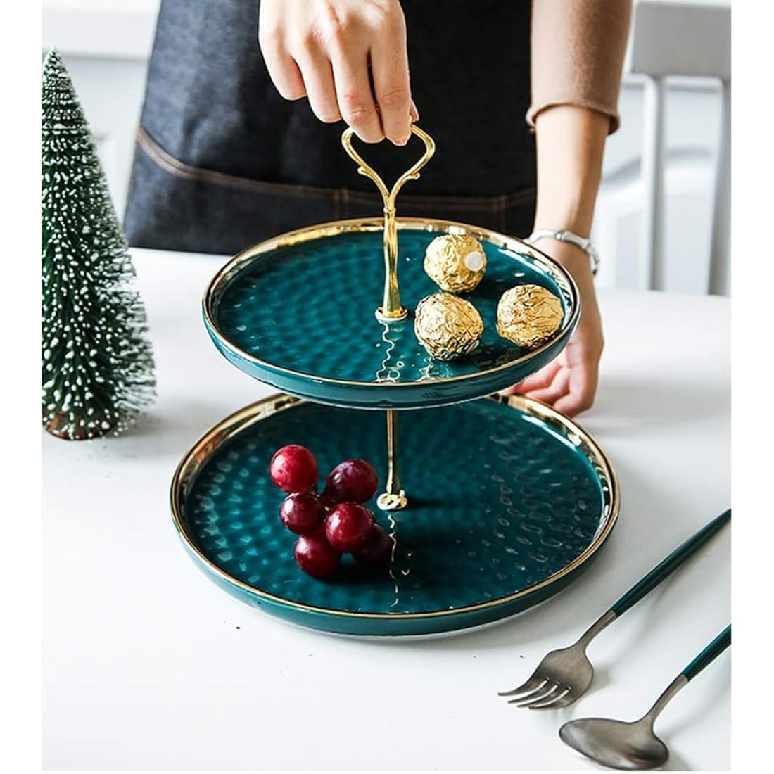 MEETOZ 2 Set of Round Porcelain Tiered Cupcake Stand, Dessert Plates Stand Tiered Serving Trays with Gold Rod, 3 Tiers and 2 Tiers Cake Stand Party Serving Trays Fruit Pastry Holders(Green)