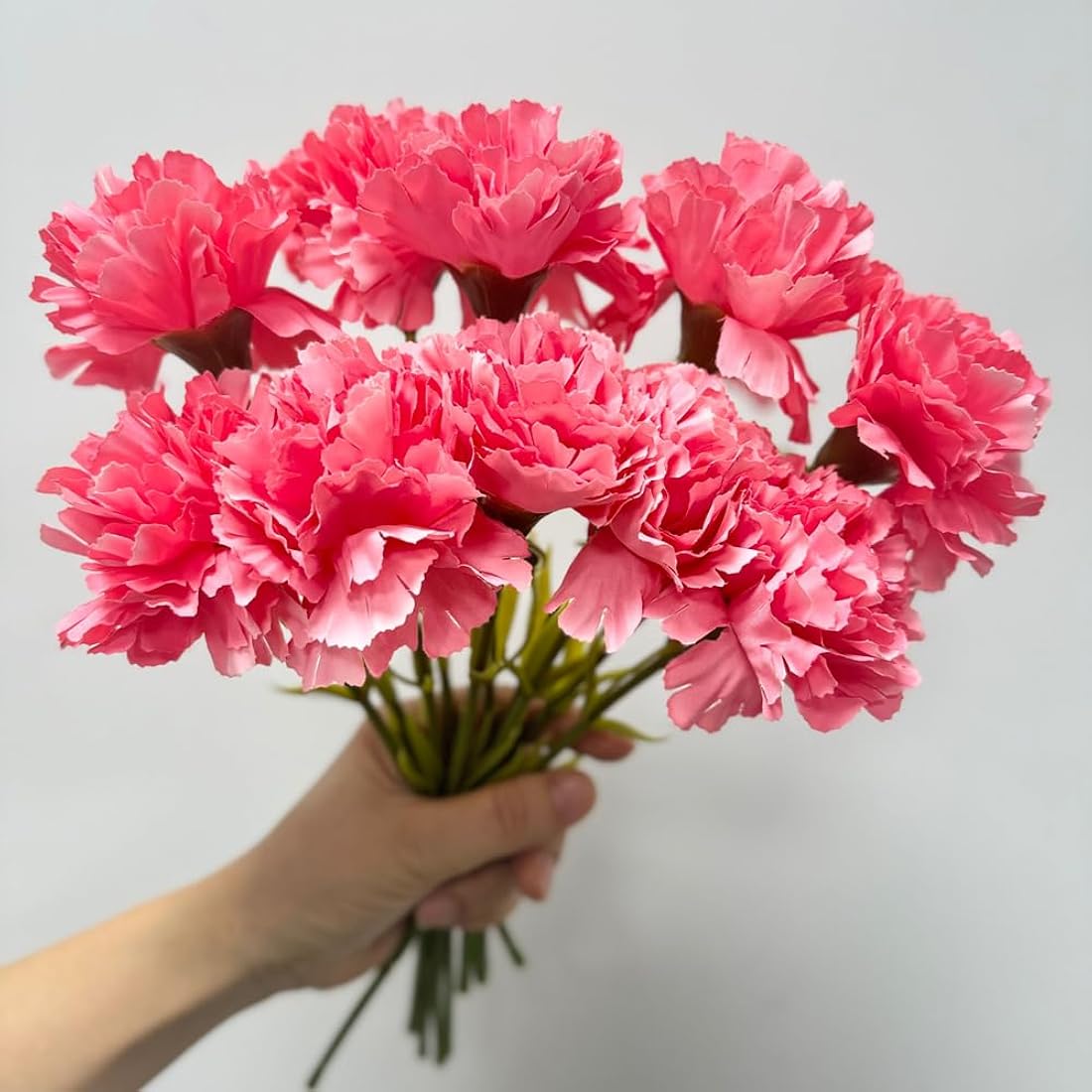 Rikyo 11inch Bouquets 10 Stem Carnations,Outdoor No Fade Artificial Flower,Mini Carnation Silk Petals Fake Flowers Forever Plants for Photo Props Home Party and Wedding Holding Flowers(Red)