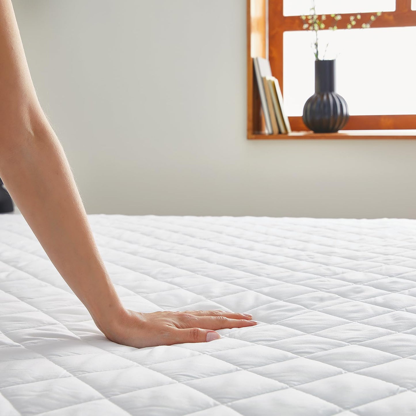 Pikolin - Quilted Fibre Mattress Protector – Waterproof, anti-dust mite, white Cama 80 - 80 x 190/200 cm white
