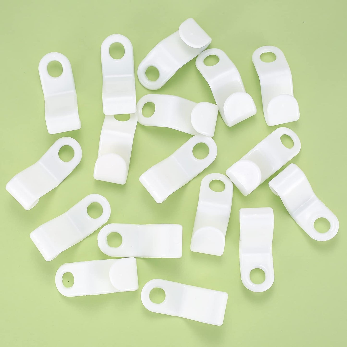 PIANKEKE 65 Pcs Clothes Hanger Connector Hooks, White Space Saver Hooks
