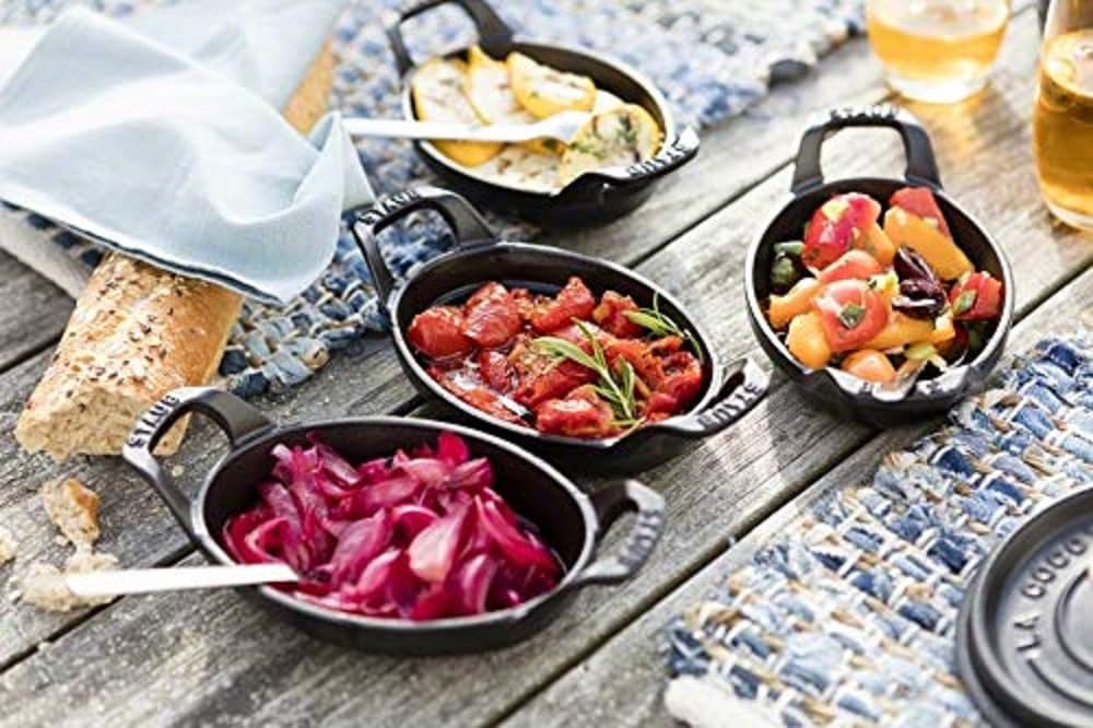 STAUB Mini dish Oval 15cm Black