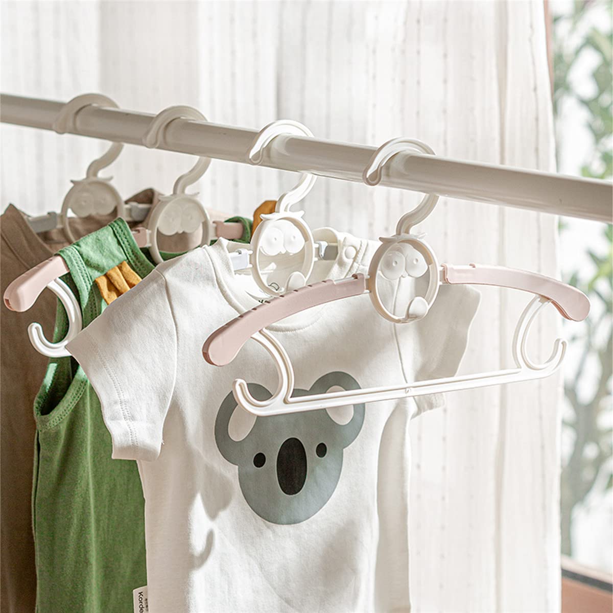 Spesh 20 Pcs Kids Coat Hangers 29.5-39cm Baby Clothes Hangers Extendable Nursery Childrens Clothes-hangers with Stackable Hooks for Babies