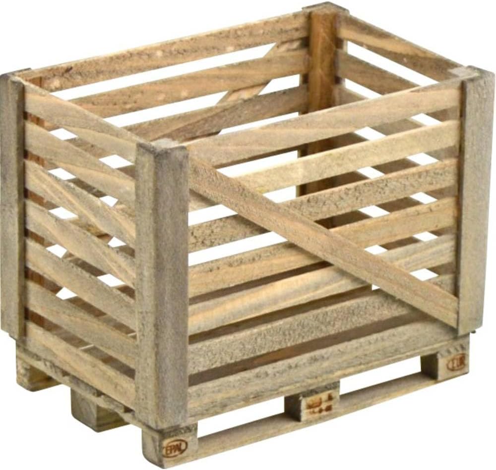 Carson 1:14 Wooden Mesh Box on Euro Pallet, New but 1 slat slightly bent