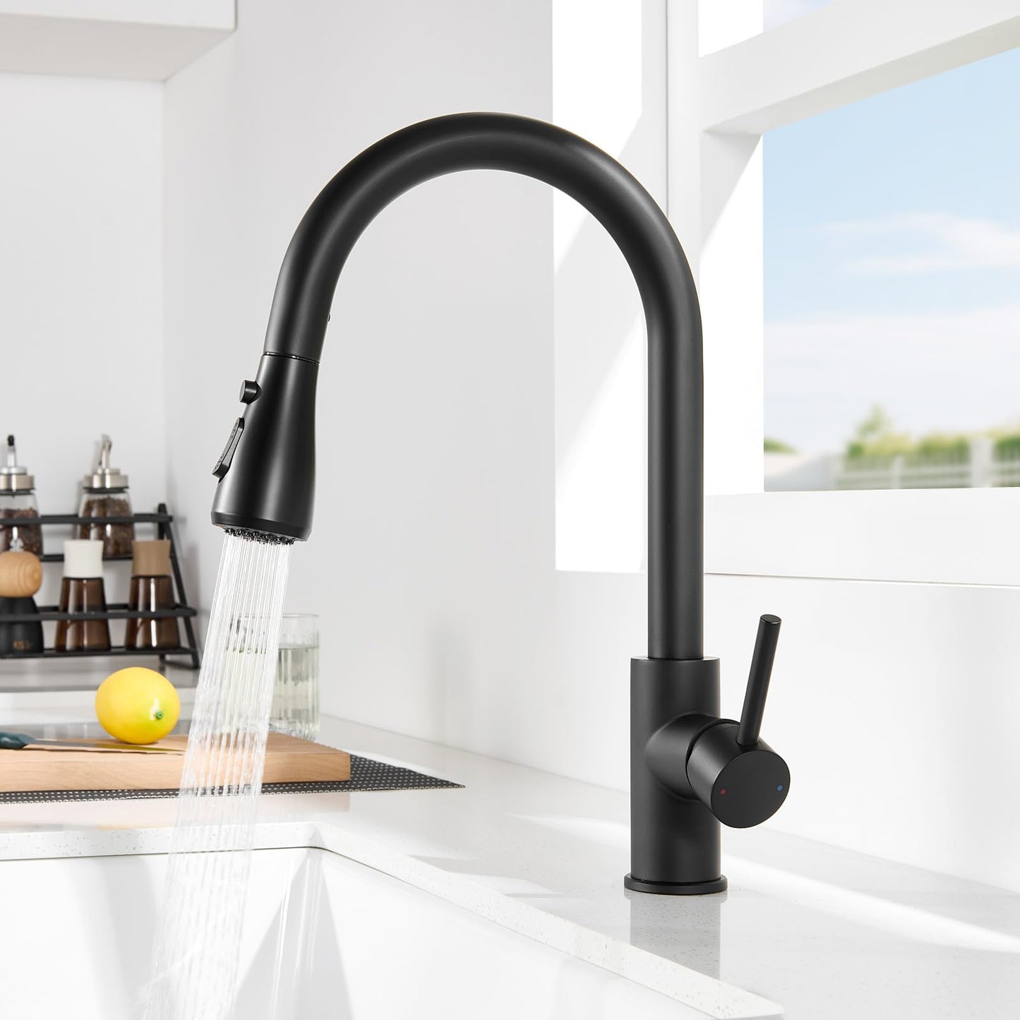 DERW Black Kitchen Tap, Kitchen Mixer Taps with Pull Out Sprayer, Swivel Spout with 2 Modes Spray, Stainless Steel Construction, Single Handle for