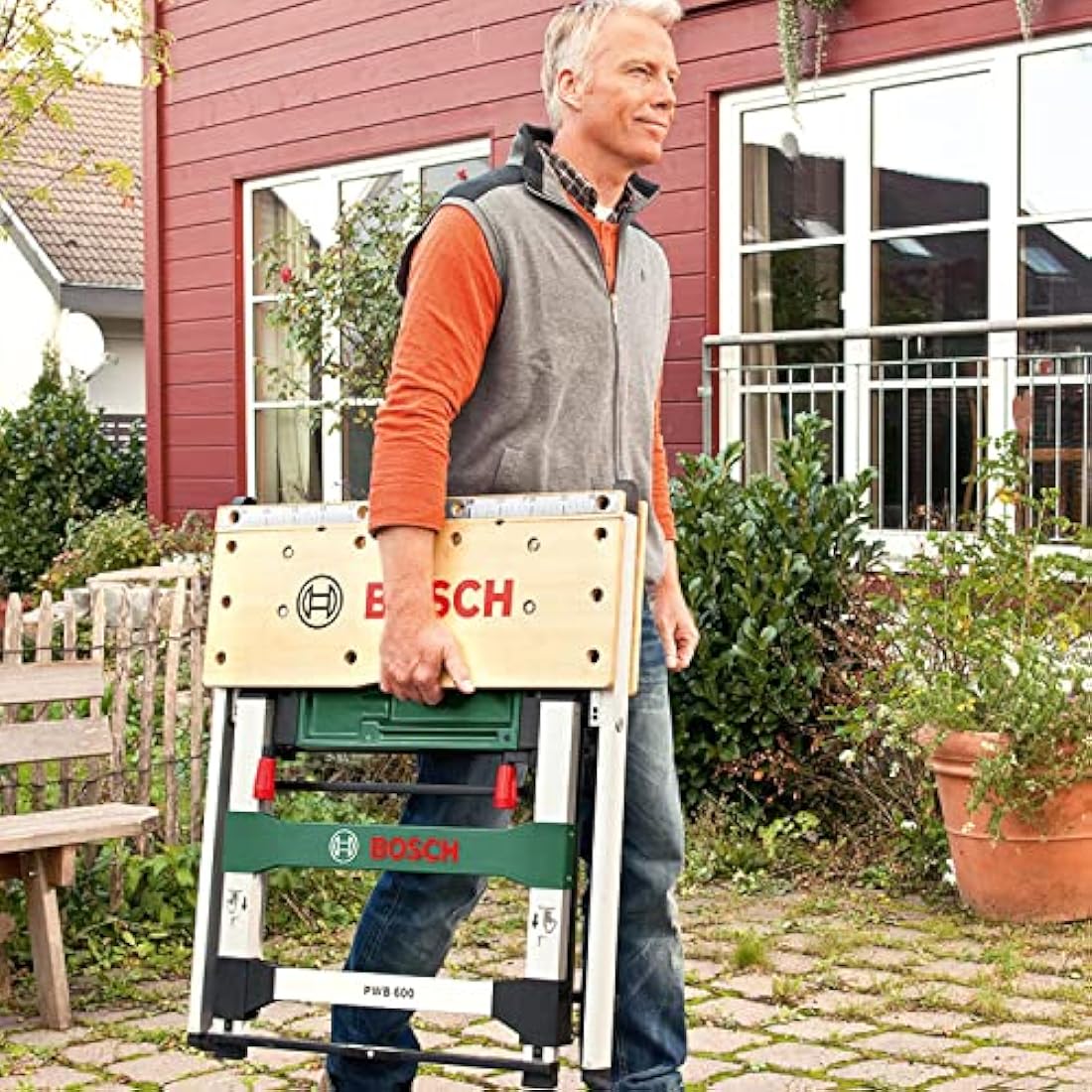 Bosch Work Bench PWB 600 (4 blade clamps, max. load capacity: 200 kg, in Carton Packaging)