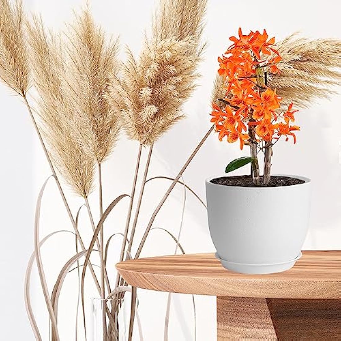 PROFIKLA 20cm, 18cm, 16cm Plastic Plant Pots, Plant Pots with Drainage Holes and Saucers, A Set of 3 Flower Pots, Modern Decorative Planters, White