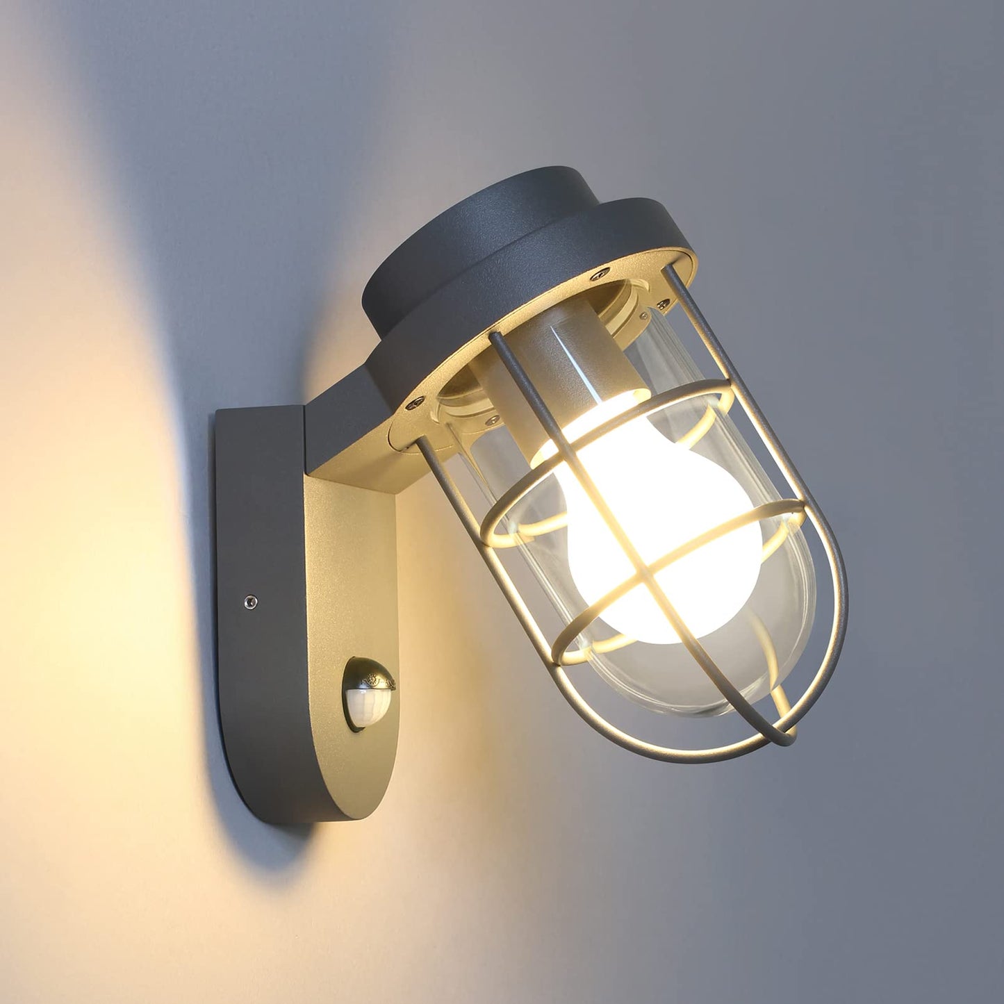 DAWALIGHT Outdoor Wall Light Mains Powered PIR IP44 Waterproof Outside Lights Lantern Style LED Motion Sensor with E27 Socket for External Patio