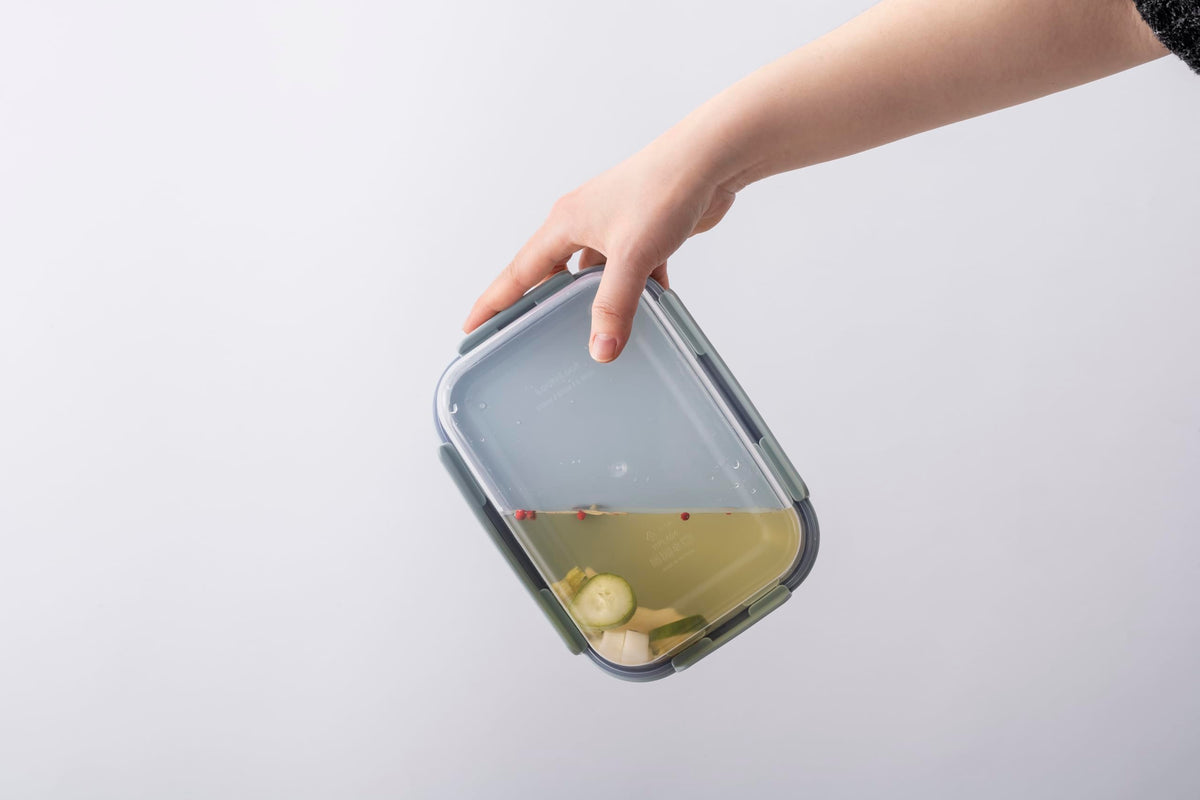LocknLock Classic Plus 1.25L Airtight Food Storage Container & Lid, Airtight & Leakproof, BPA Free, Microwave/Dishwasher/Freezer Safe