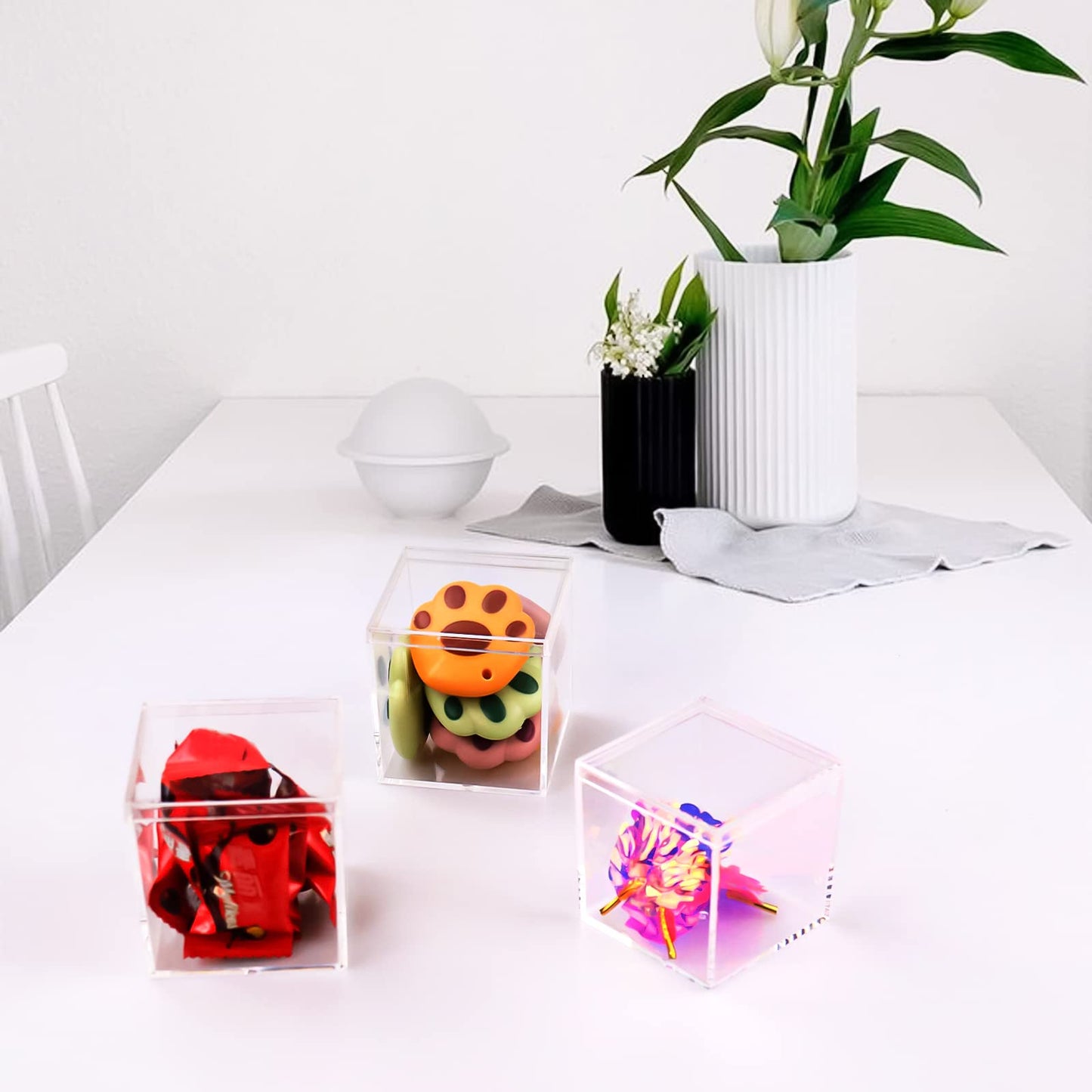Lomgwumy Acrylic Box with Lid Small, Durable, Pack of 8, with Lid, Acrylic Square Container is Suitable for Storing Candy, Small Accessories
