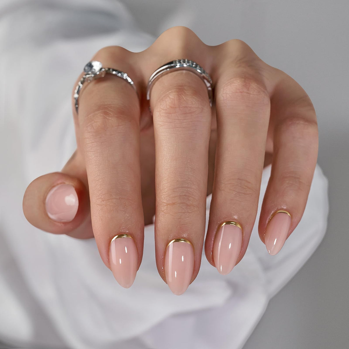 BTArtbox Press on Nails Almond - Short False Nails with Gold Foil Design, 30 Pcs Stick on Nails for Women, Supremely Fit & Glossy Fake Nail in 15