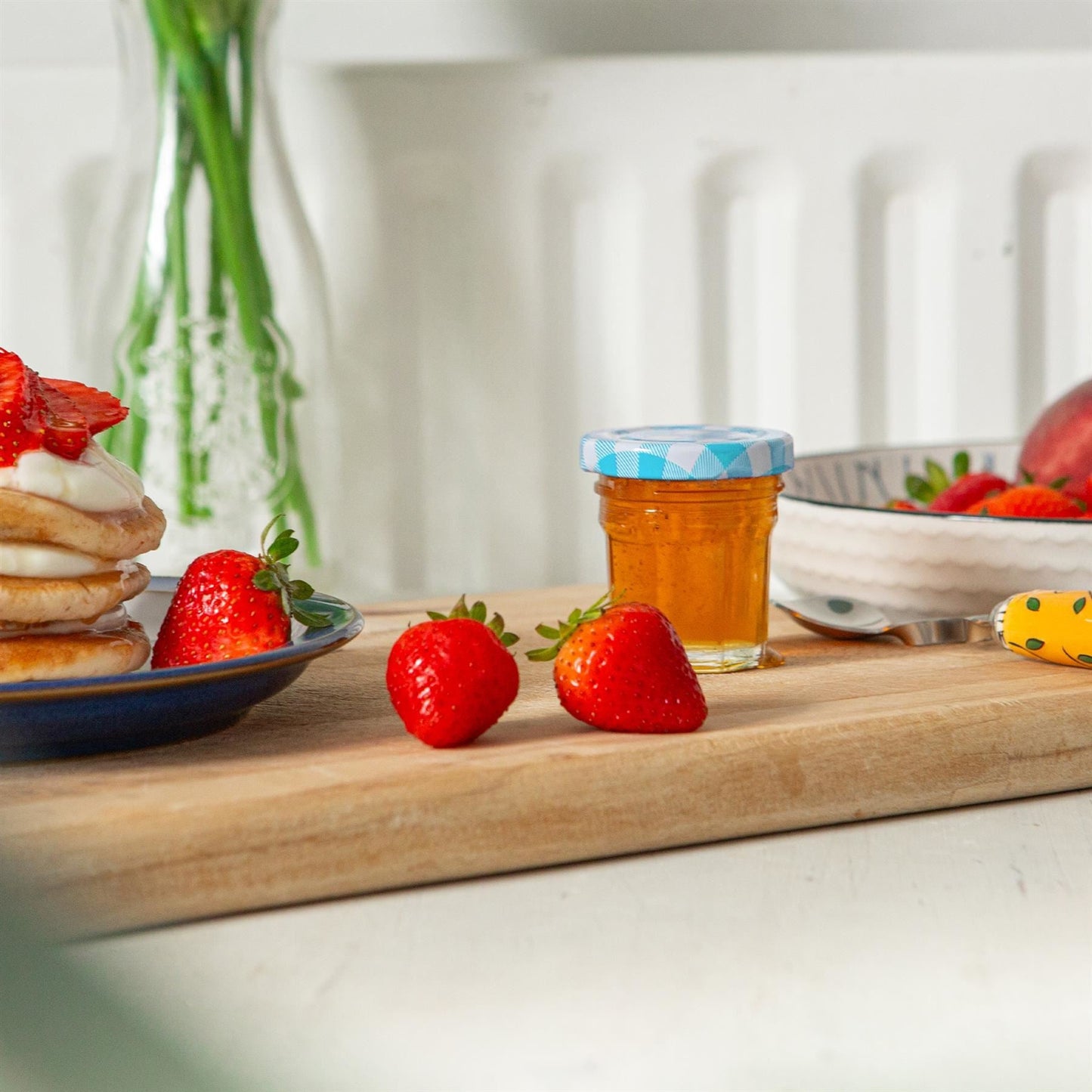 30ml Glass Jam Jars with Lids - Pack of 6