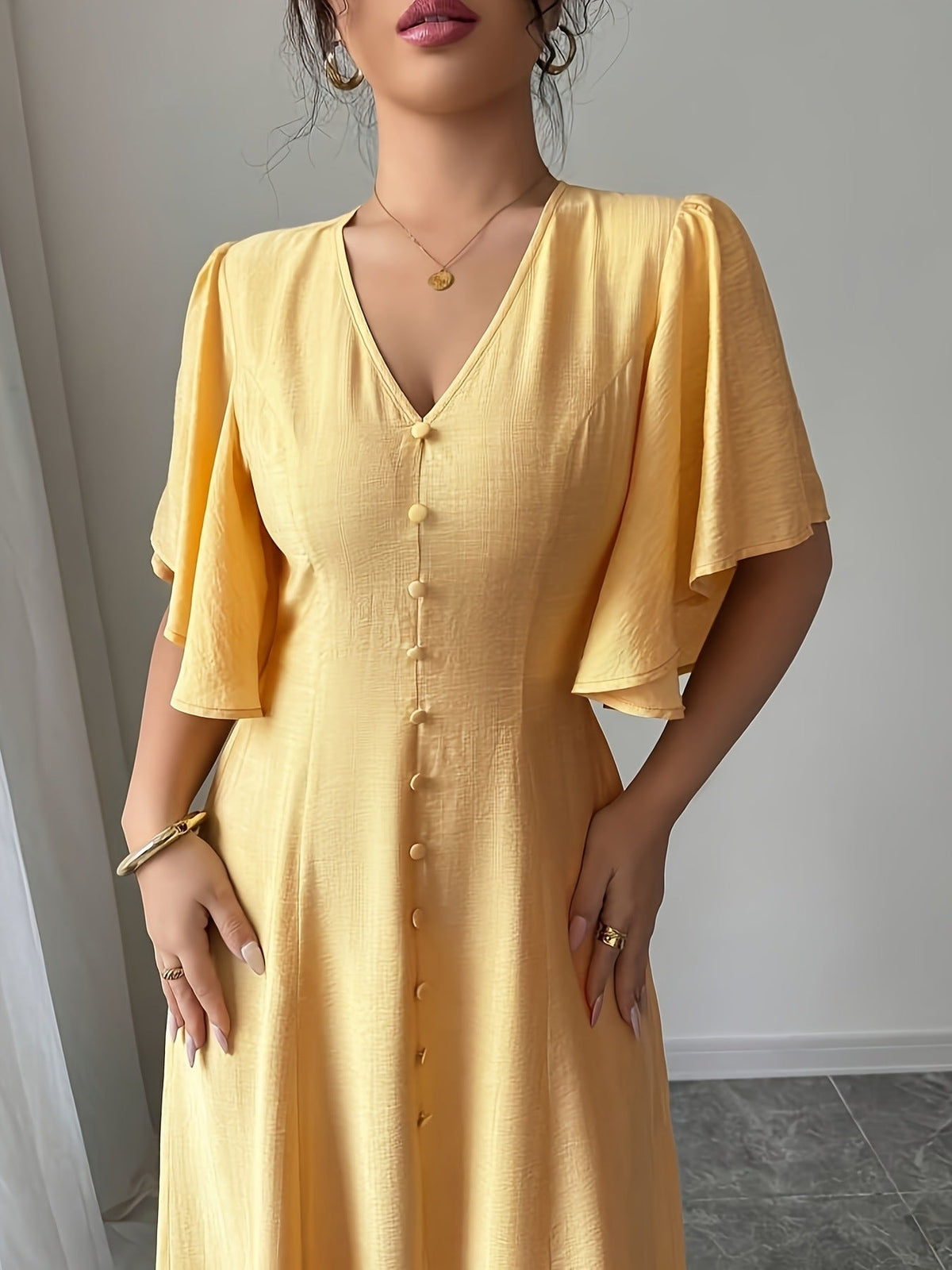 Women's Solid-Colored Split Simple Dress With Petal Sleeves