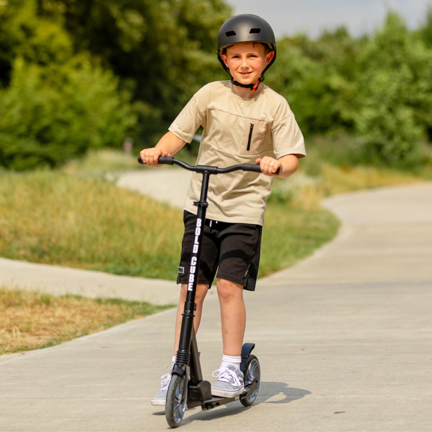 Black - Big 2 Wheel Scooter
