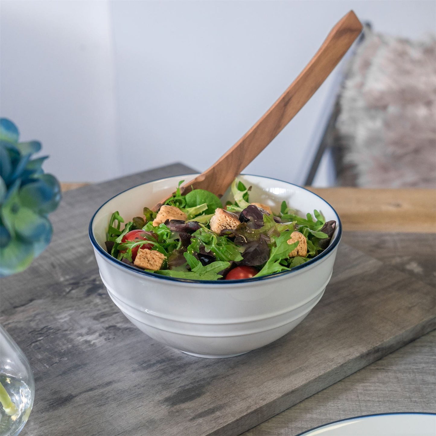 18cm Farmhouse White Porcelain Serving Bowls - Pack of Six