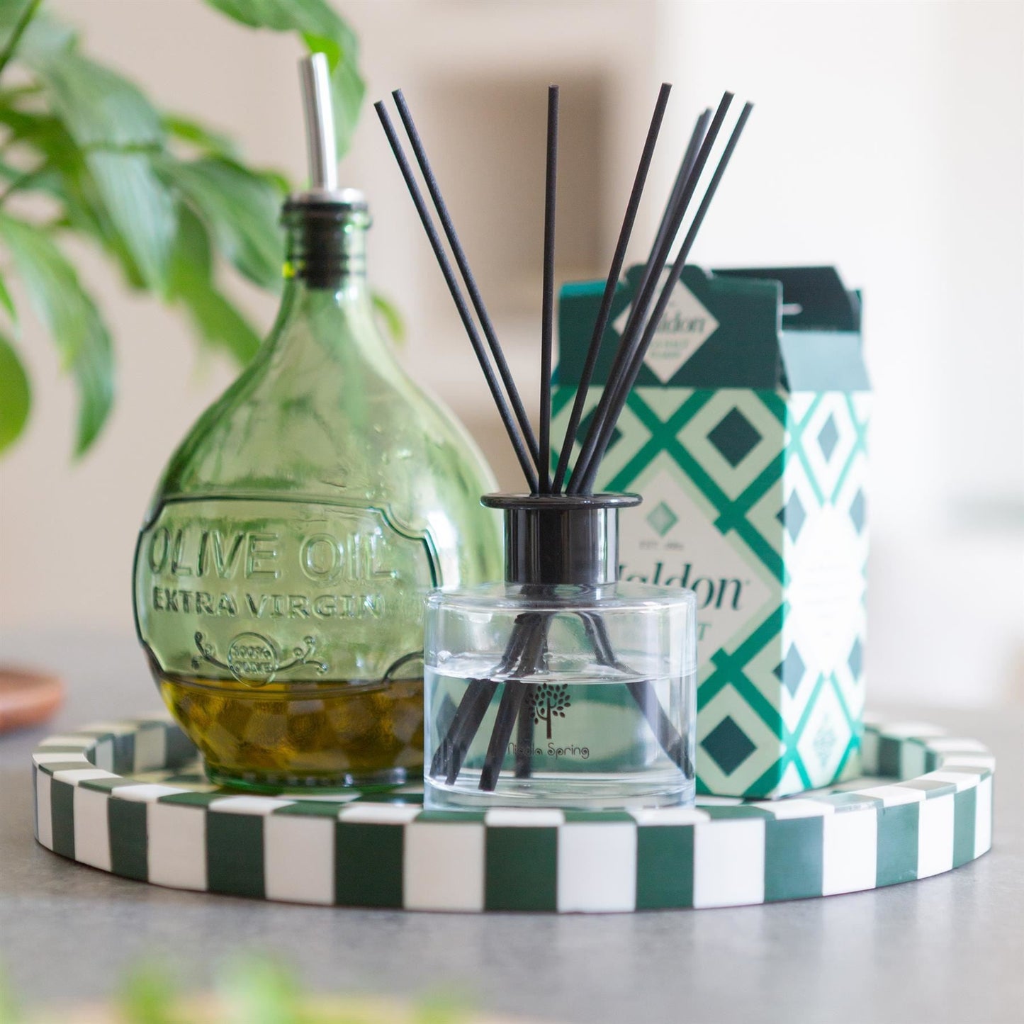 Glass Reed Diffuser - 200ml - Summer Berries