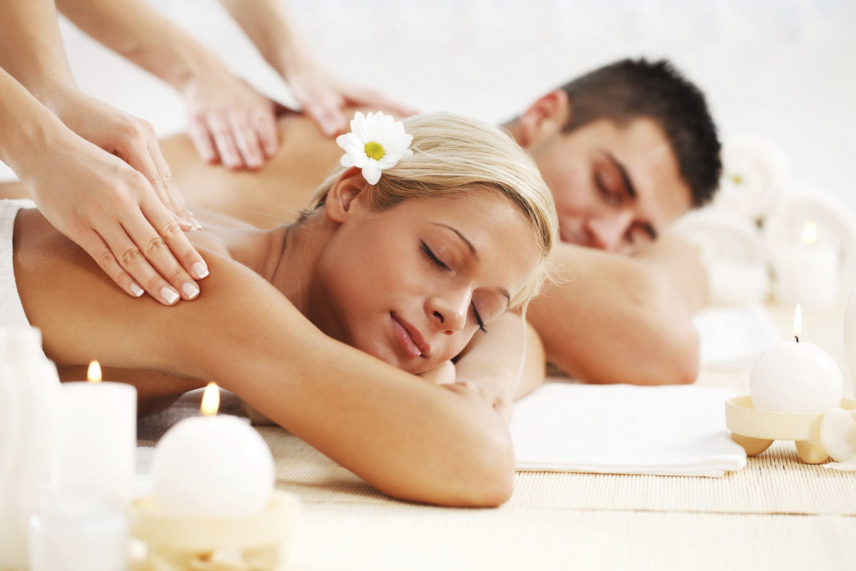 Buyagift Relaxation Experience Gift Box for 2 - Over 995 Spa Days and Beauty Treatments Across the UK