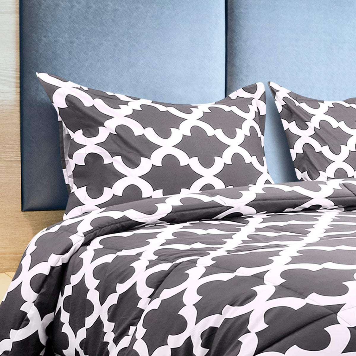 ComfyWell Double Duvet -Printed Comforter Bedspreads, Coverlets & Sets, 2 Pillowcases Warm and Anti Allergy All Season Coverless Duvet, Throws For