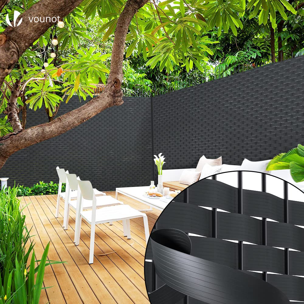 VOUNOT? PVC Privacy Strips Garden Privacy Fence Screen 150m x 4.7cm Double Rod Mats with 300 Clips for Deck, Patio, Balcony, Black