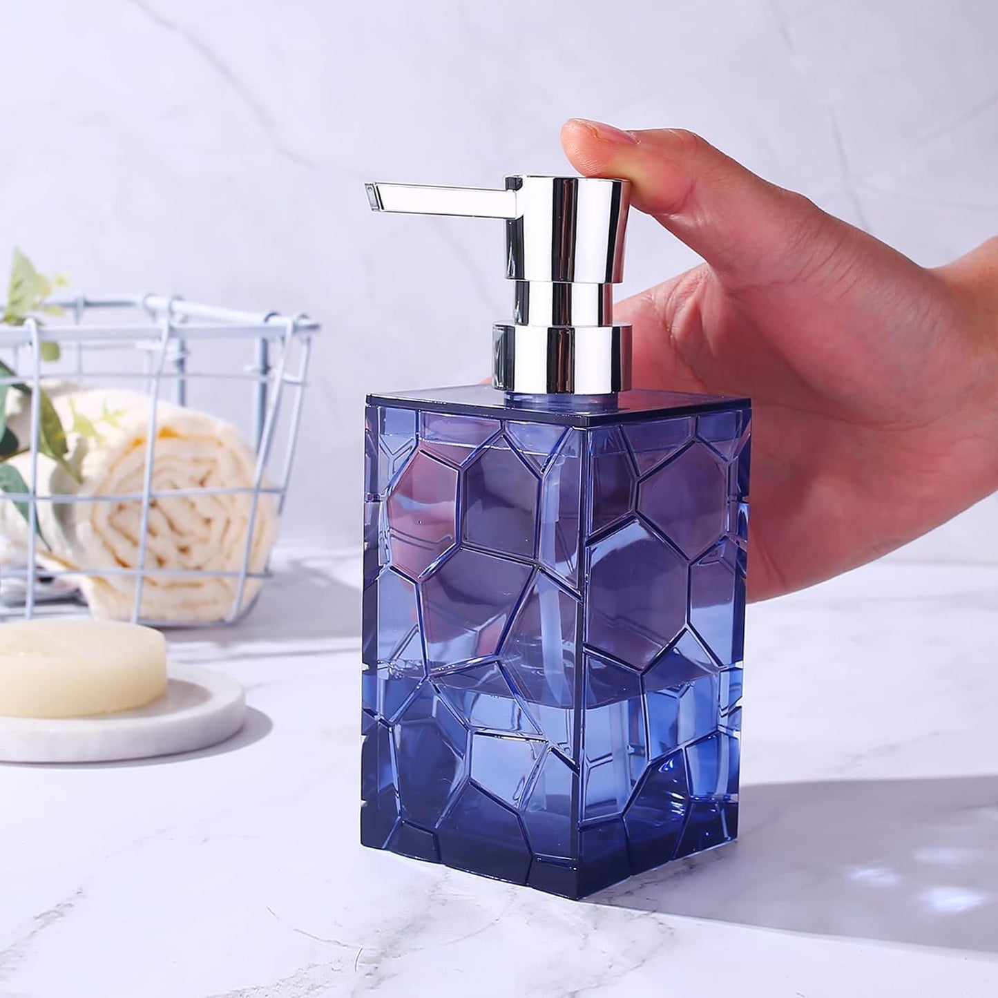 2 Pack Hand Soap Dispenser Set, Clear Acrylic Plastic Liquid Pump Bottles Refillable Lotion Dispenser for Bathroom Decor Kitchen College Dorm (Blue)