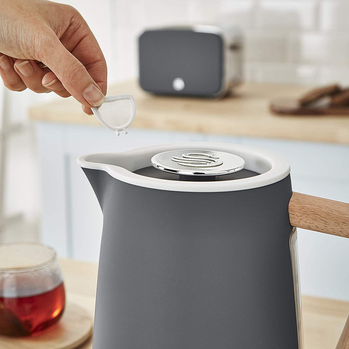 Swan SK14610GRYN Nordic Jug Kettle, Wood Effect, Soft Touch, 1.7L 3KW, Matte Slate Grey