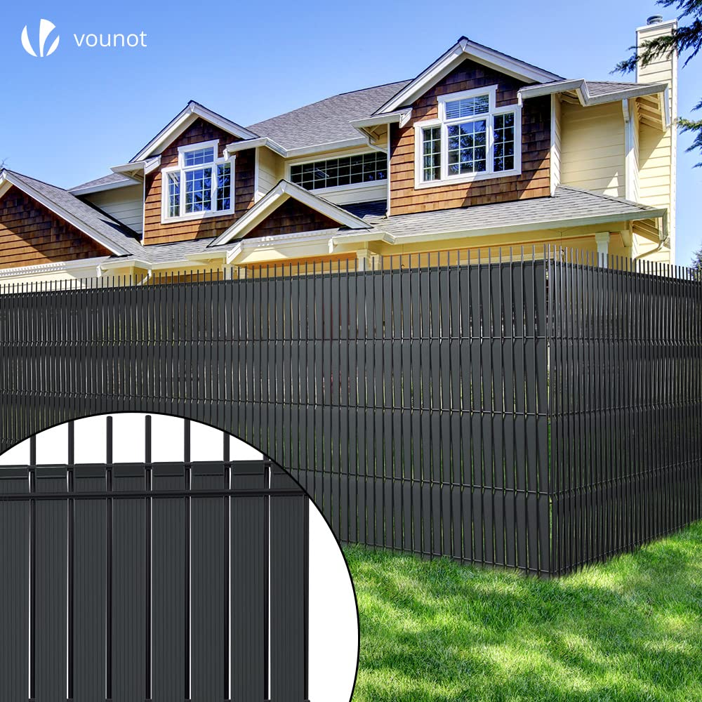 VOUNOT? PVC Privacy Strips Garden Privacy Fence Screen 300m x 4.7cm Double Rod Mats with 600 Clips for Deck, Patio, Balcony, Black
