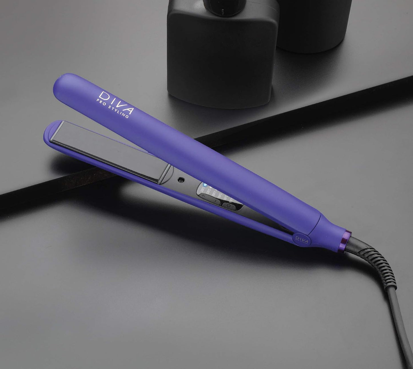 Diva Pro Styling Digital Straightener and Styler, Violet, 700 g, New but open, scruffy packaging