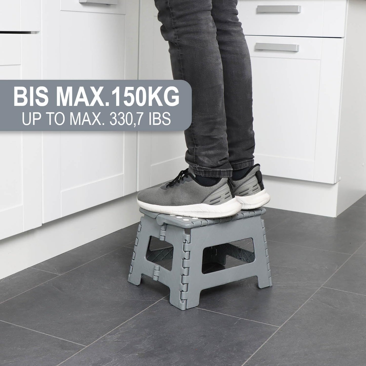 COM-FOUR® folding step with rubber studs, foldable step stool