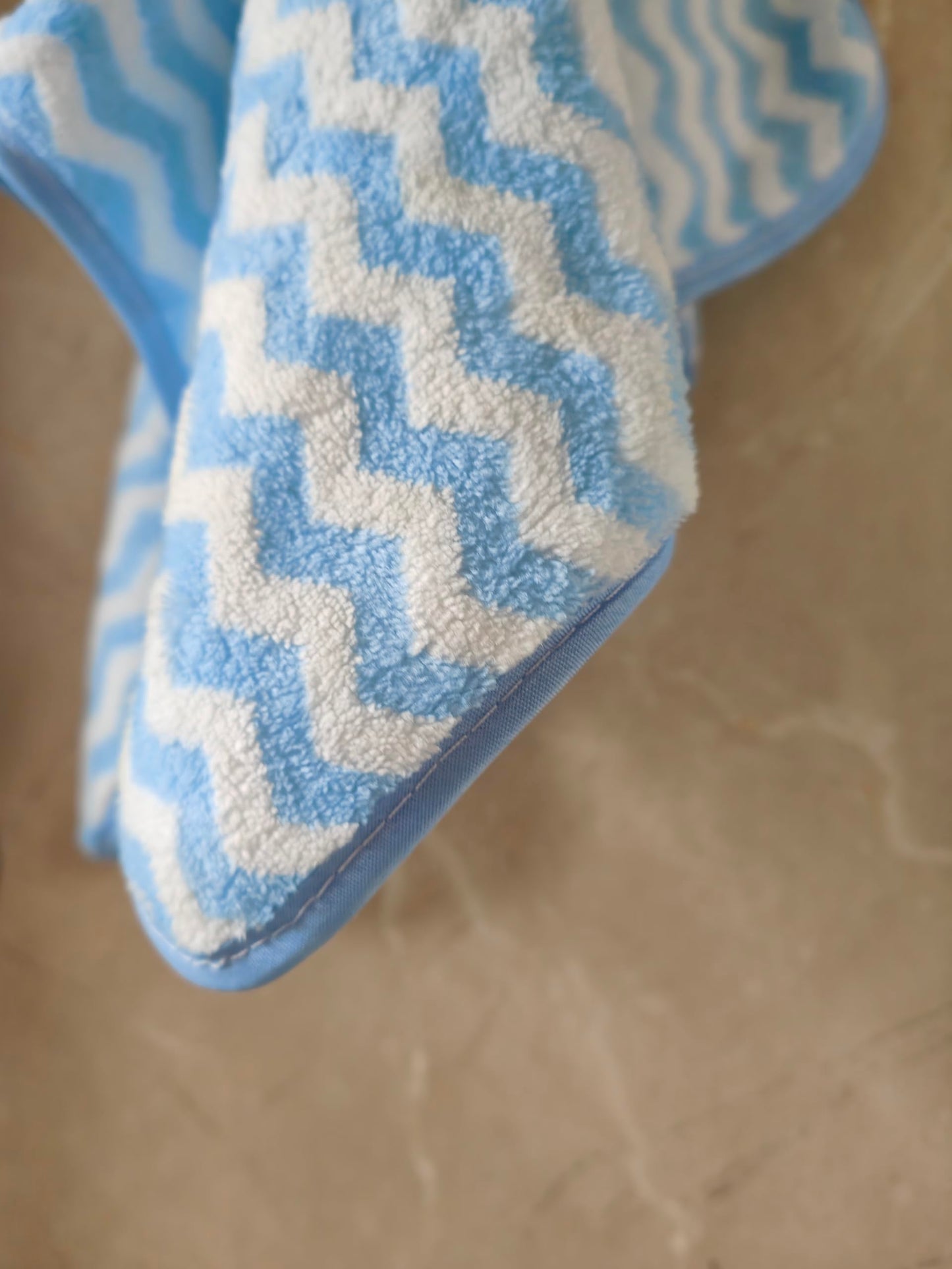 Jeremy & Edelyn's beauty and care Microfiber towel gift set (Blue)