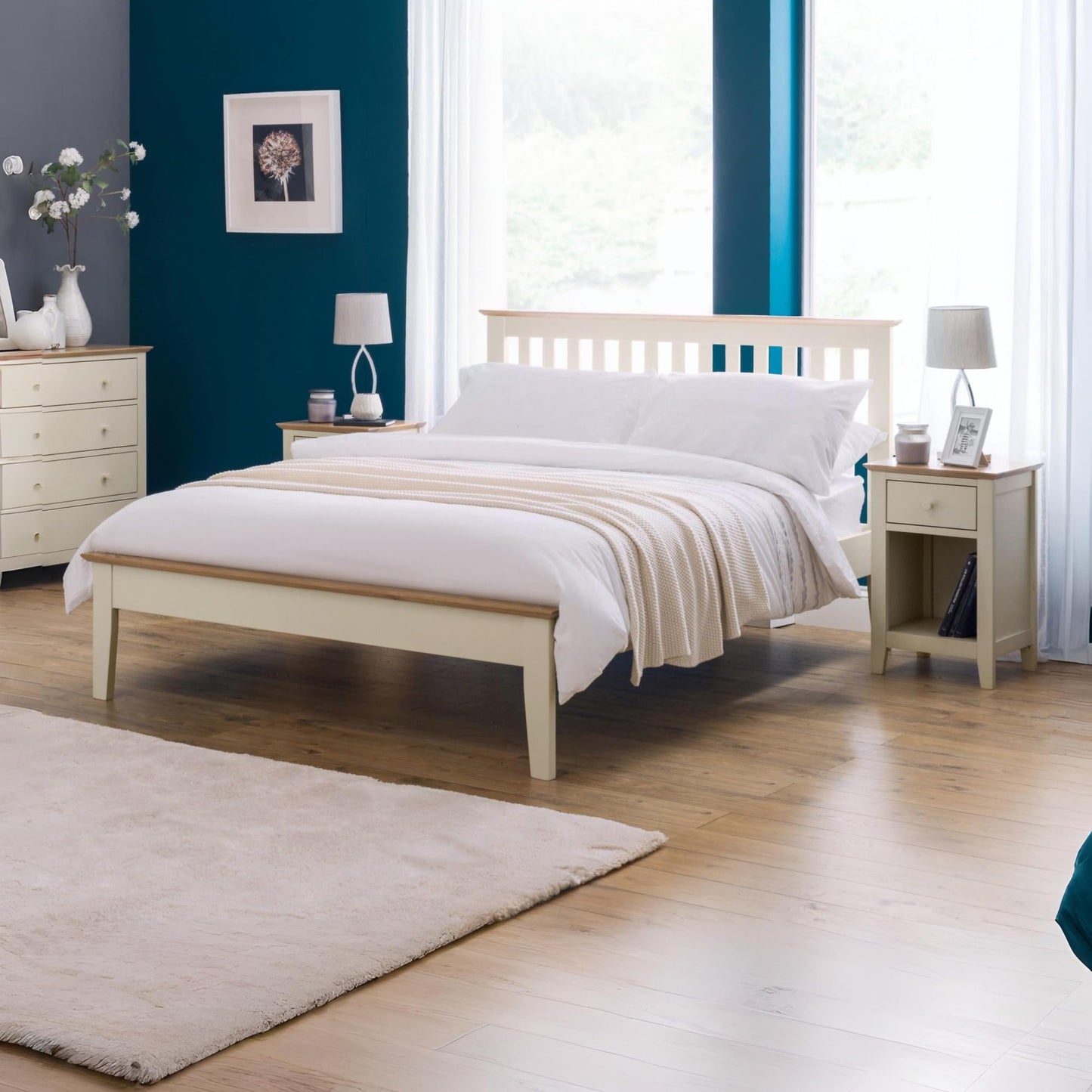 Julian Bowen Salerno Shaker Bed - Ivory/Natural Oak Wooden Beds