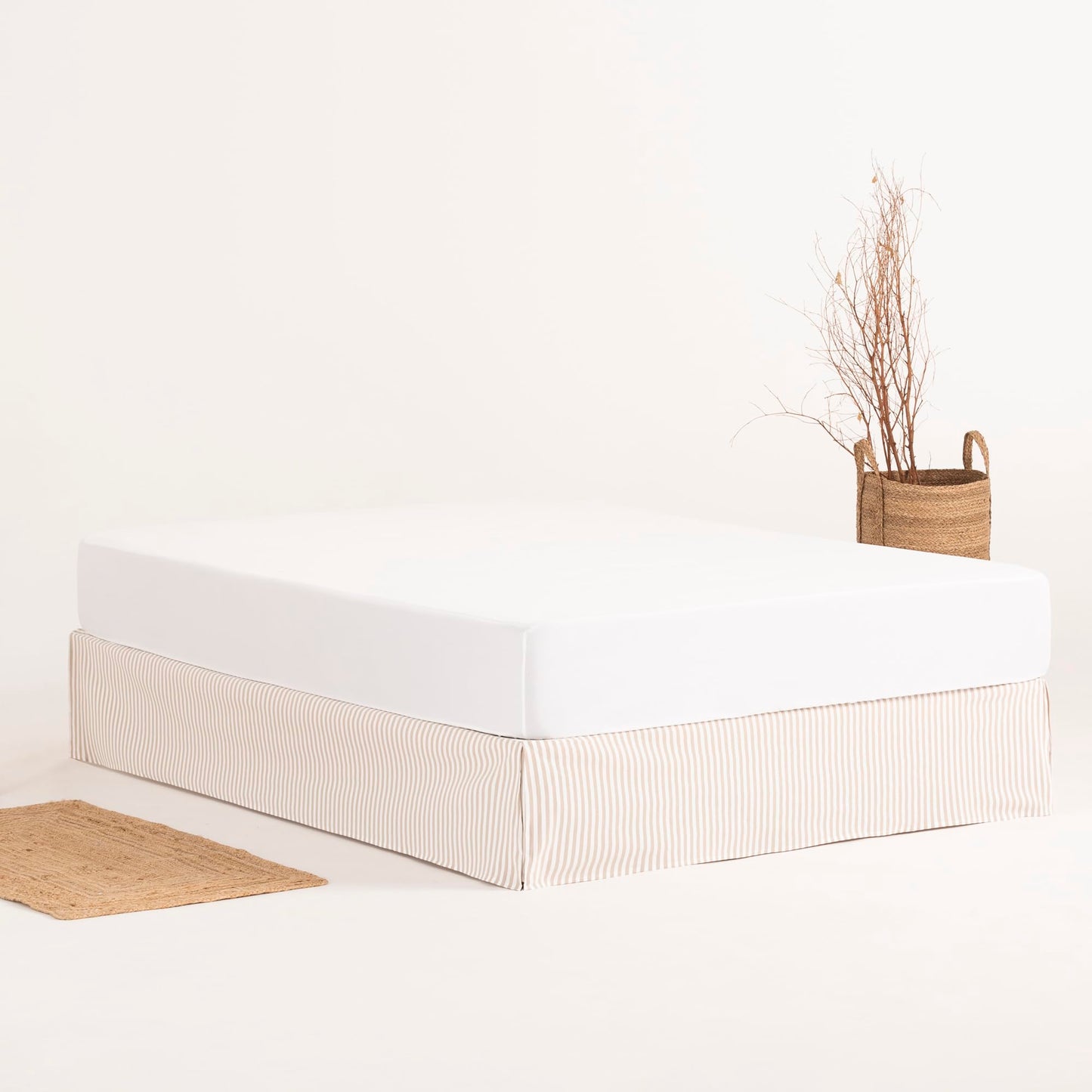 Bed Cover 140 x 190 / 200 cm Bed Base Cover 140 cm – Beige Stripes