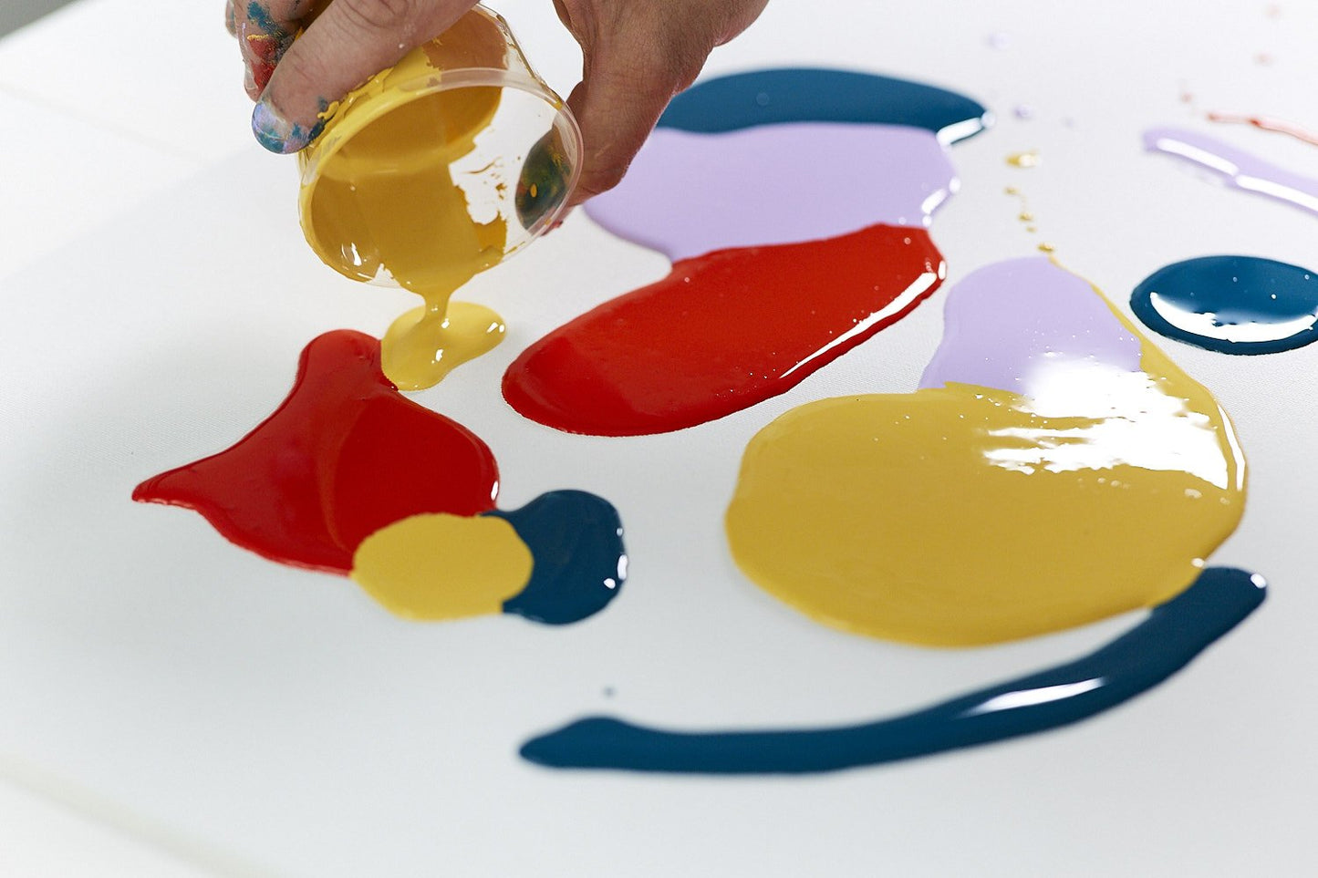 Liquitex Professional Acrylic Medium for Acrylic Paint, Gloss, 3.78 L