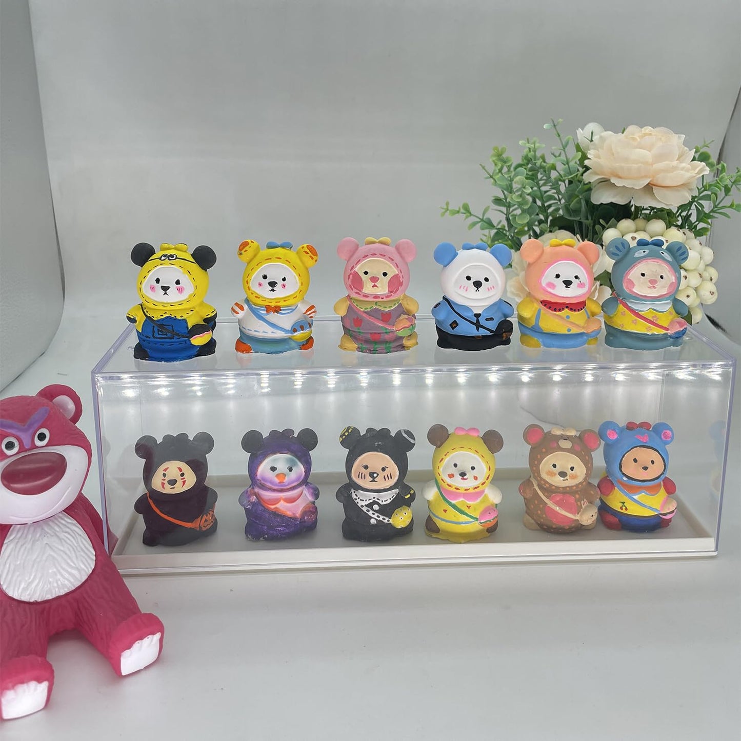 Clear Display Case for Figures，Acrylic Display Case for Doll Toy Collectibles, Action Figures