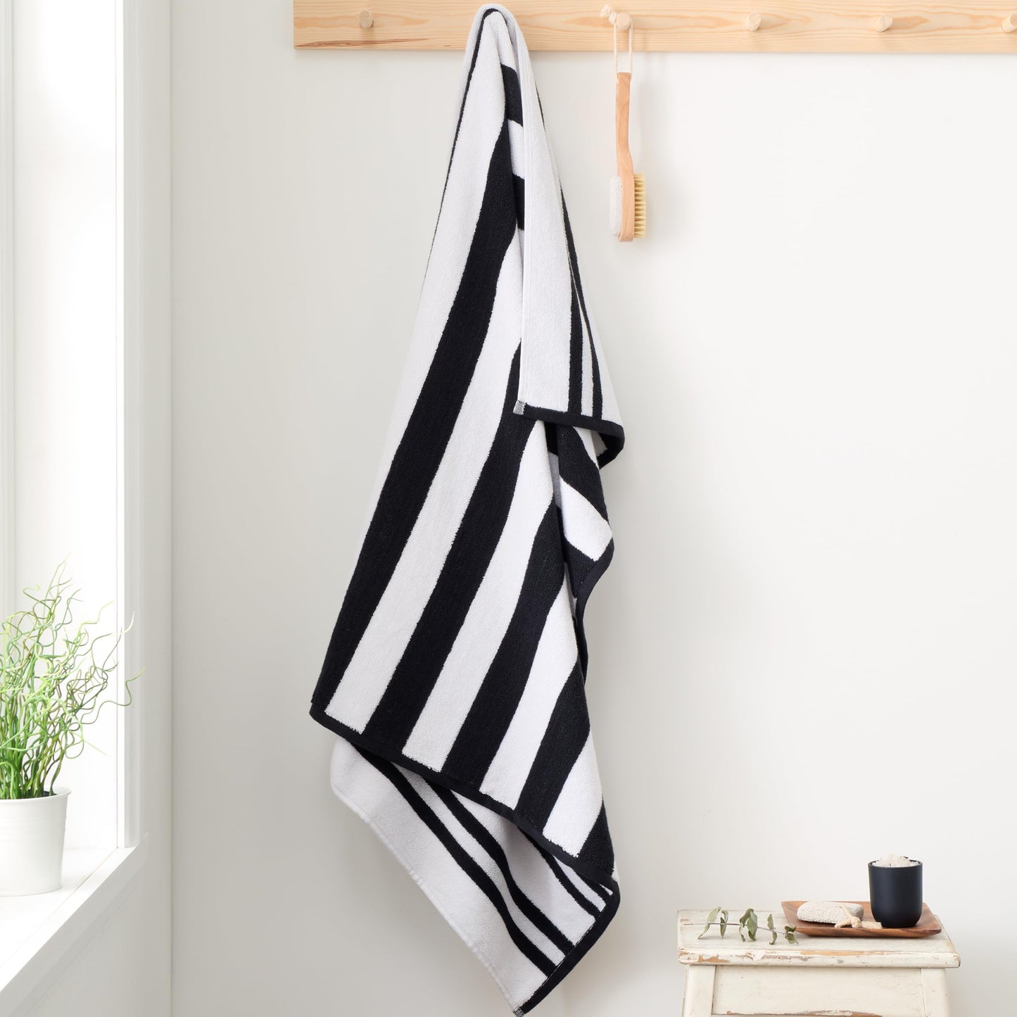 Bianca Reversible Stripe 50x90cm Cotton Jacquard Hand Towel Black